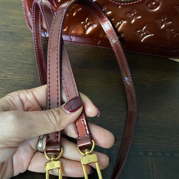 ❤️SOLD❤️Authentic Louis Vuitton Amarante Mirada - Picture 6 of 12